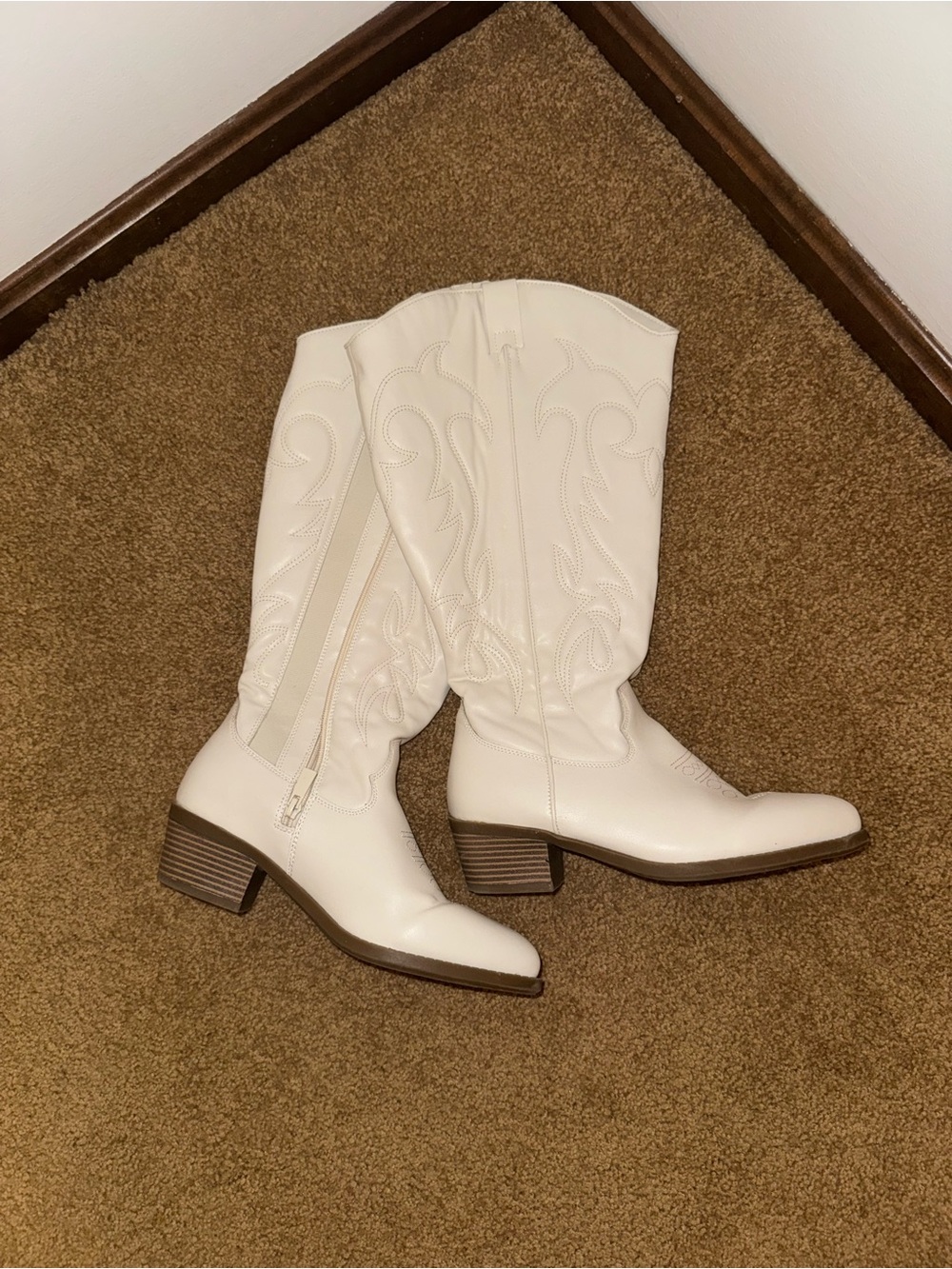 torrid extra wide calf White Knee-High Western Heeled Boot